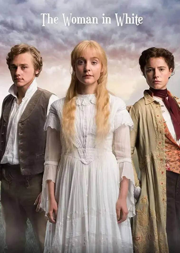 《白衣女郎》：午夜惊魂下的爱与救赎，经典恐怖片的全新解读与情感共鸣！